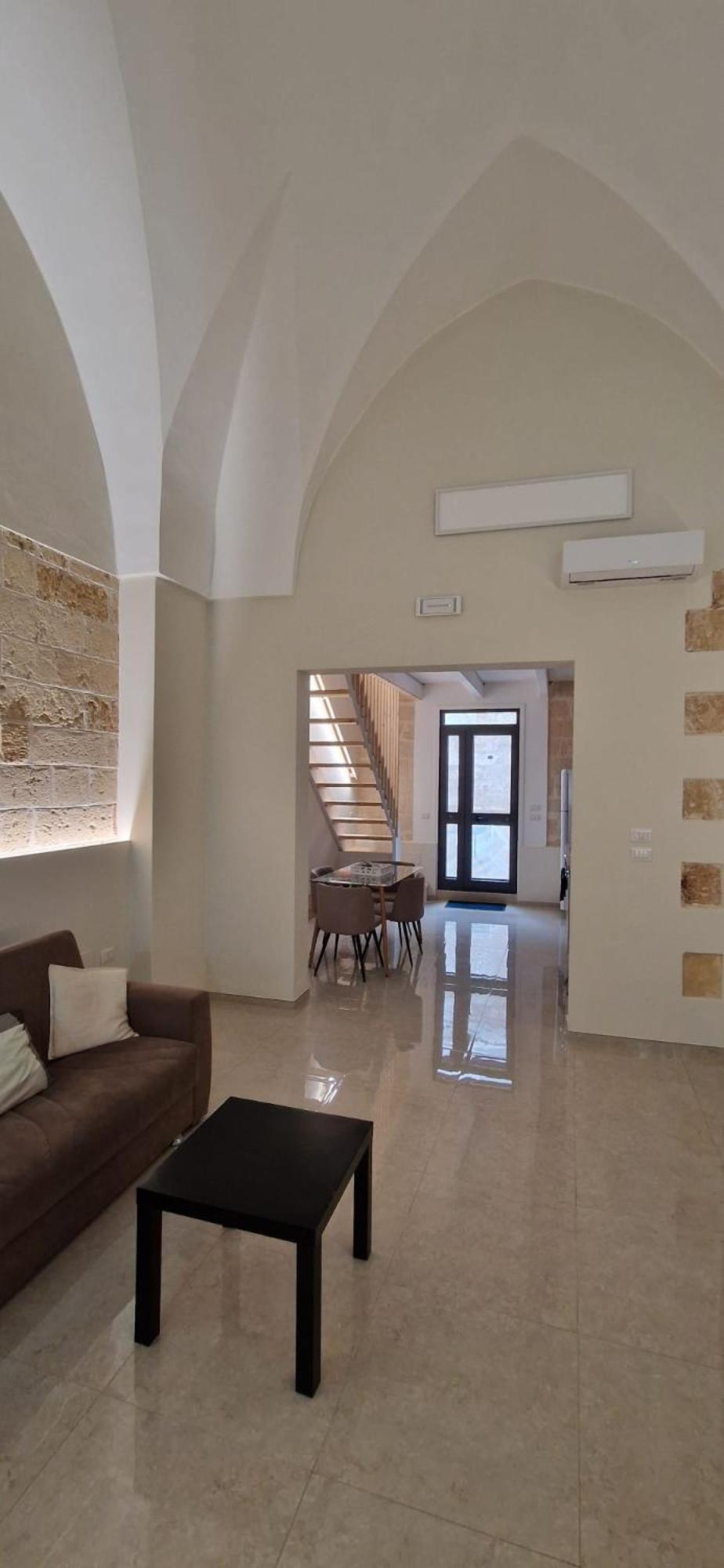 Xenia Boutique Apartment Trepuzzi ภายนอก รูปภาพ